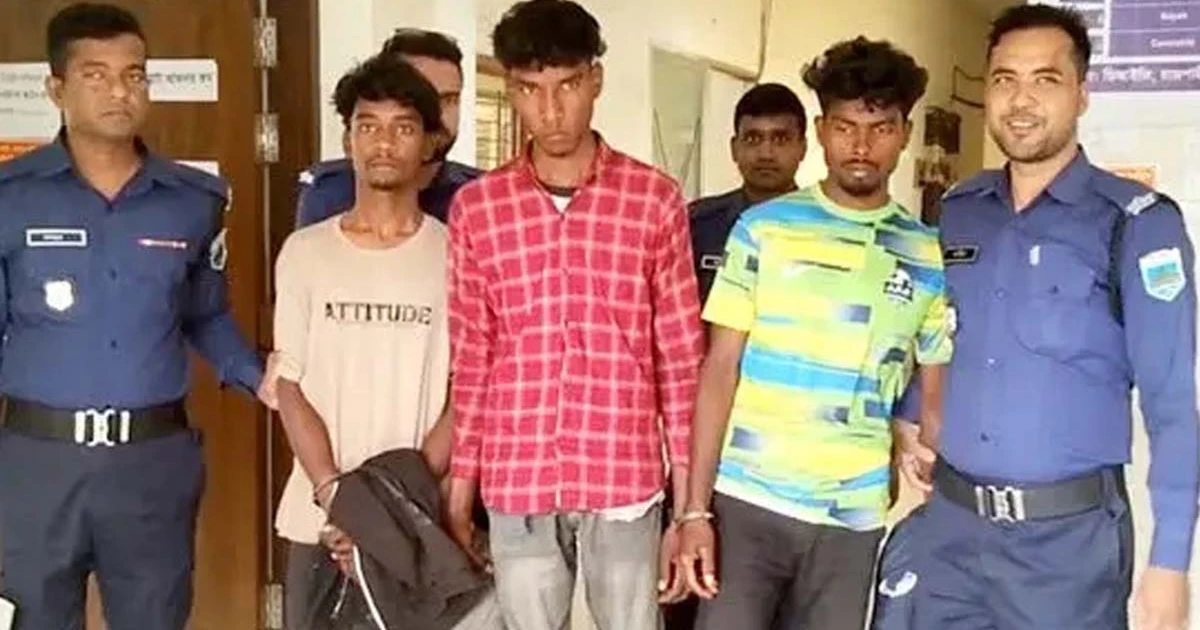 নিয়ামতপুরে আদিবাসী যুবতীকে ধর্ষণের দায়ে তিন যুবক গ্রেপ্তার