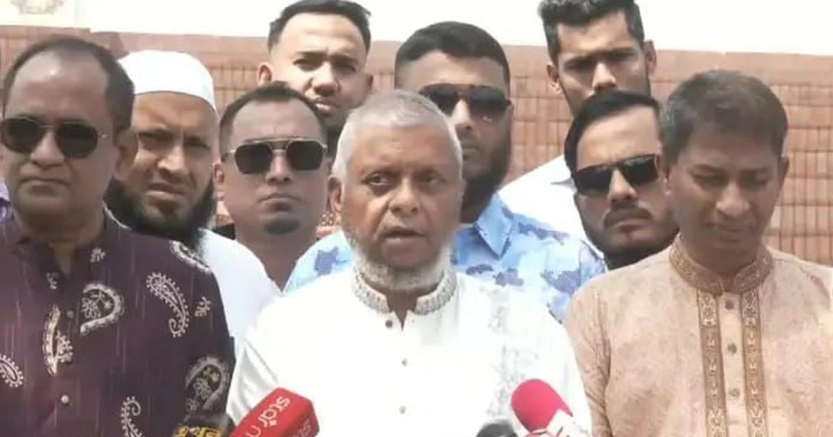 সিলেট শাহী ঈদগাহ সংস্কার কাজ পরিদর্শনে মন্ত্রী আরিফুল হক চৌধুরী