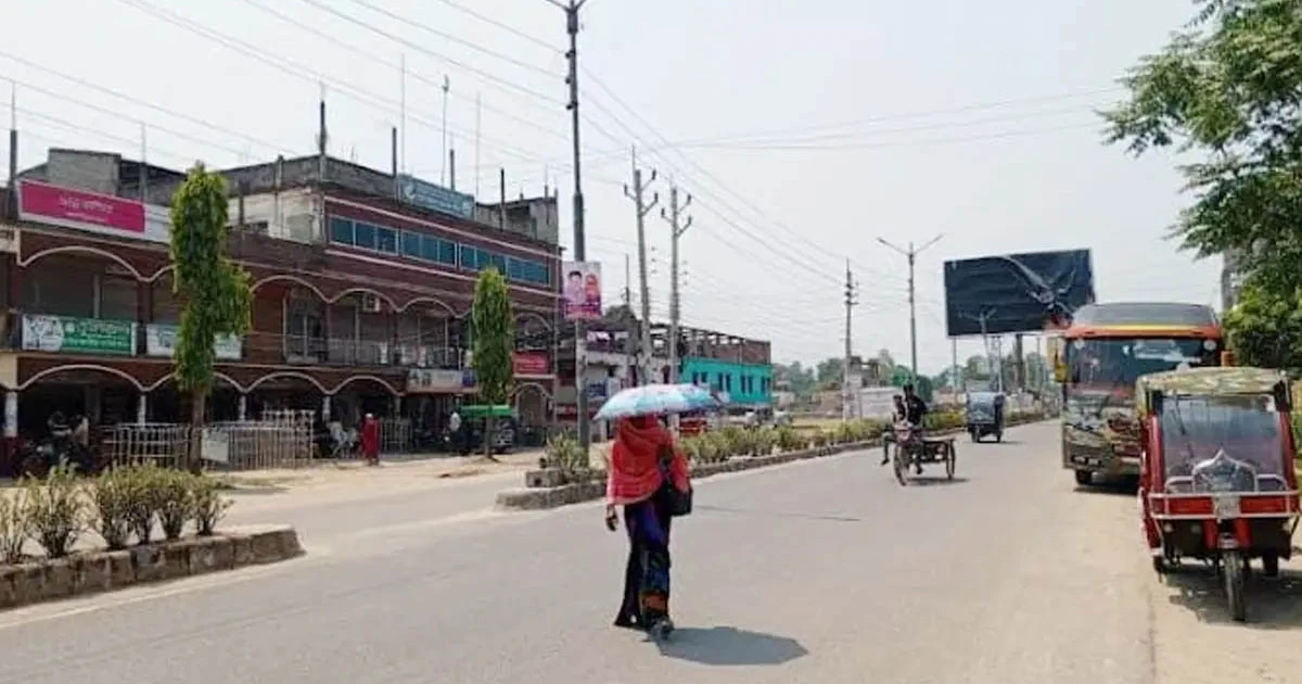 চুয়াডাঙ্গার তাপমাত্রা ৪০ ডিগ্রি ছুঁইছুঁই, জনজীবন বিপর্যস্ত