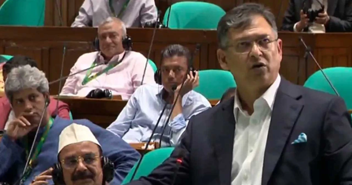 বিসিবিতে বাপের দোয়া, মায়ের দোয়া কমিটি করিনি : স্বরাষ্ট্রমন্ত্রী