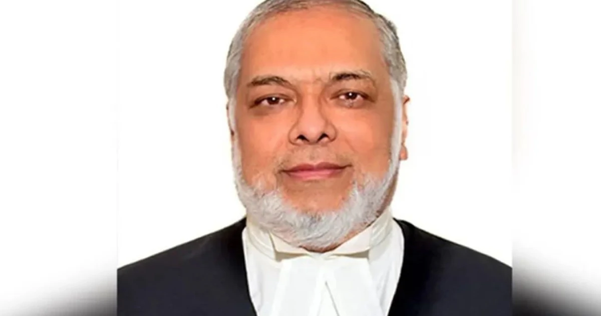 ডিসিরা সরকারের প্রতিচ্ছবি: প্রধান বিচারপতি