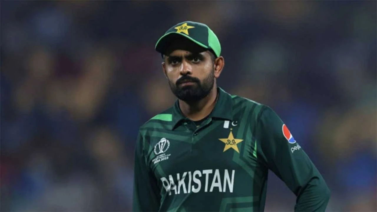 বাবরকে অধিনায়ক করে পাকিস্তানের দল ঘোষণা