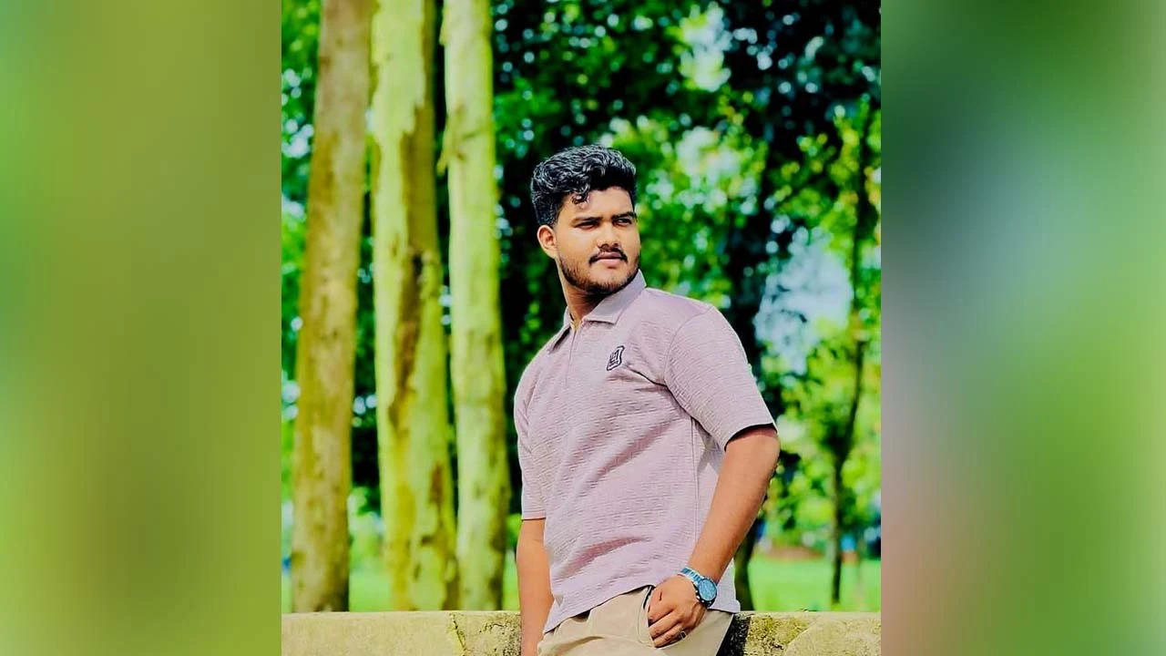 বিশ্বকাপ ফুটবল খেলা দেখা নিয়ে স্ত্রীর সঙ্গে ঝগড়া, প্রাণ গেল যুবকের