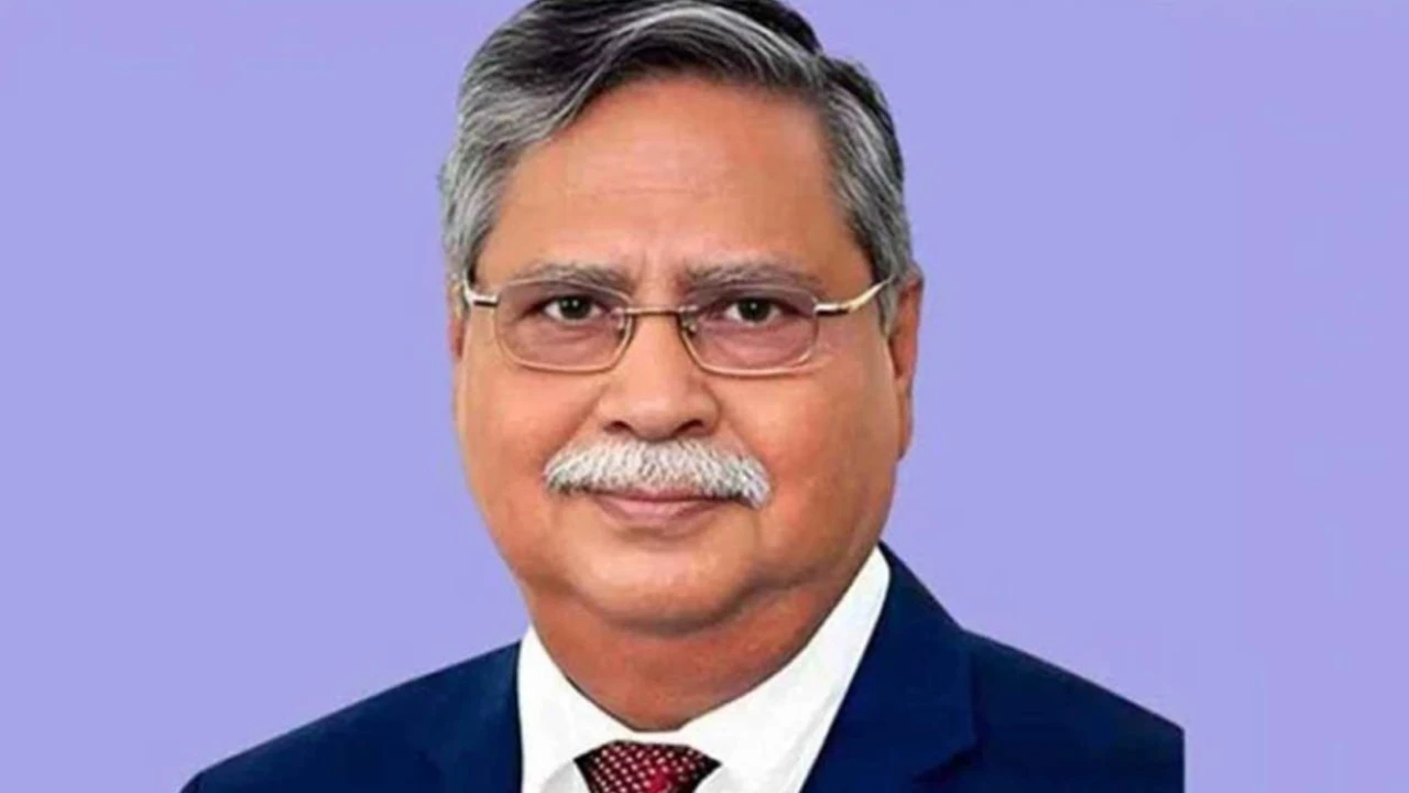 আগামীকালই পদত্যাগ করছেন রাষ্ট্রপতি